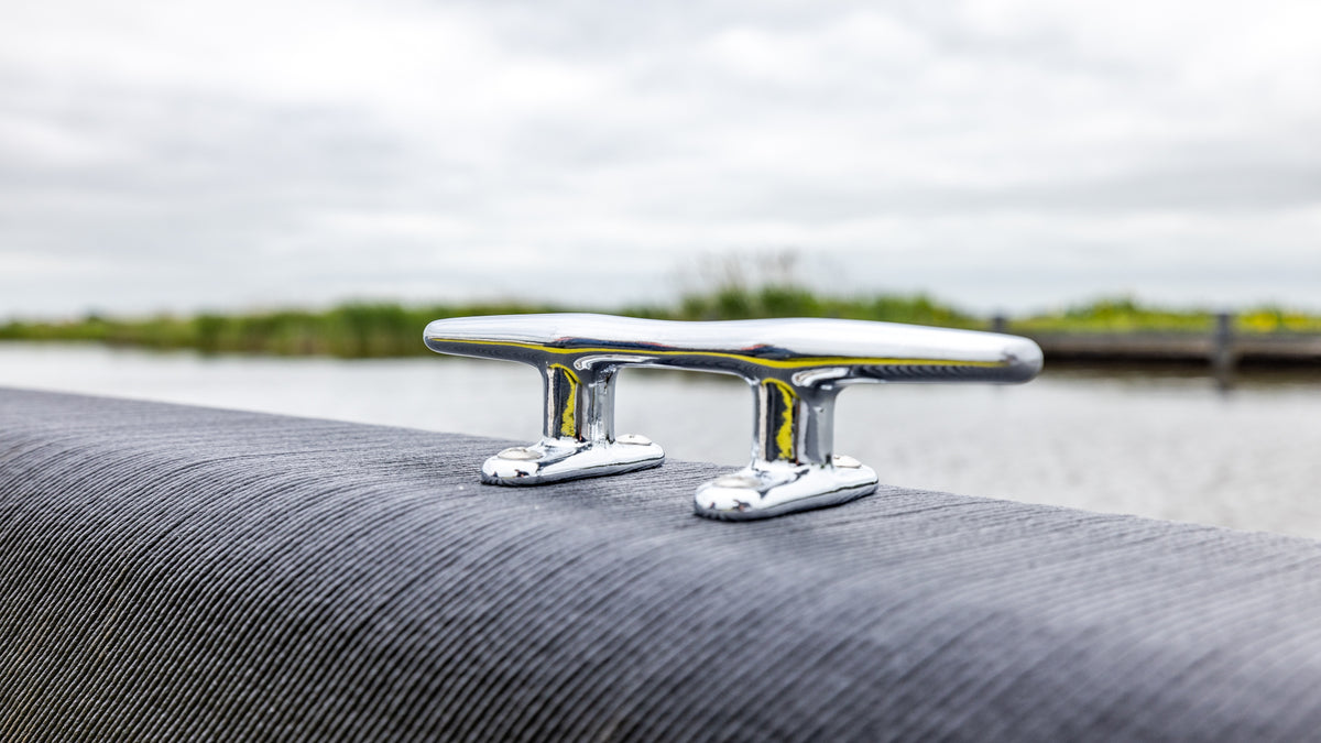 Detail IMPACD 450 chrome outfitting