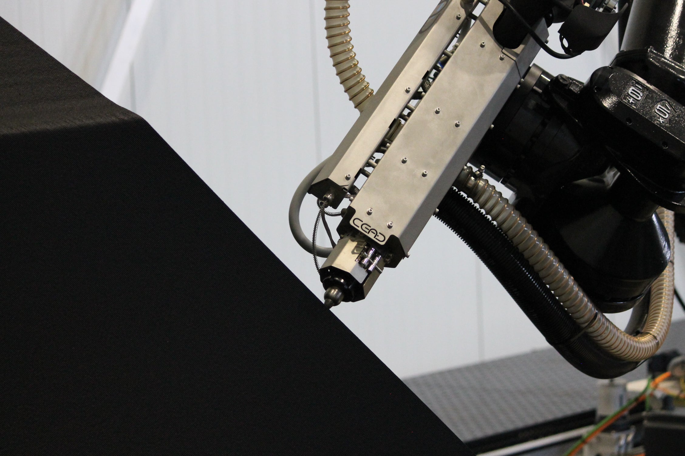 Robotic 3D printer of IMPACD printing a 3D printed boat